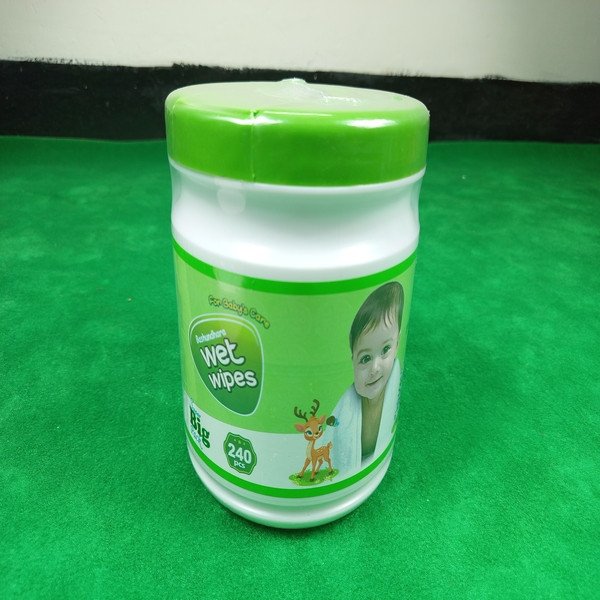 Bashundhara Wet Wipes (1 container - 240 Pieces)